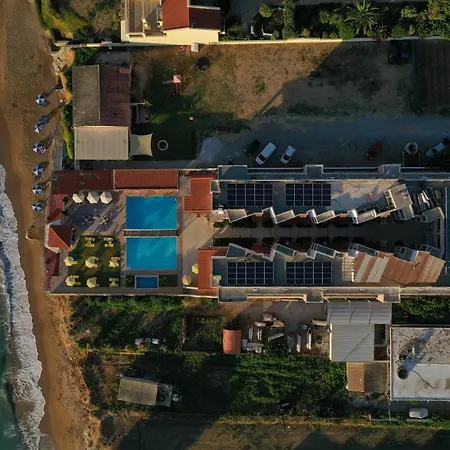 Hotel Ekavi 3*