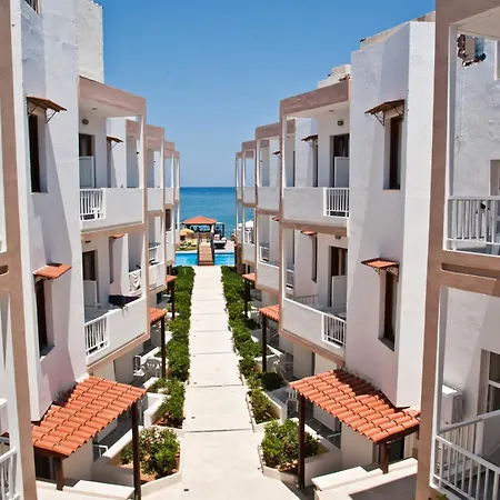 Hotel Ekavi 3*